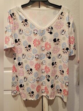 Pastel Floral V-Neck Tee in White with Pink & Blue Flowers